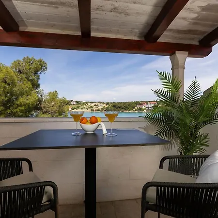 Nauta - Peljesac- Mit Whirpool By Interhome Holiday home