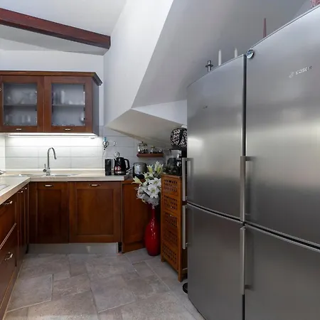 Holiday home Nauta - Peljesac- Mit Whirpool By Interhome *